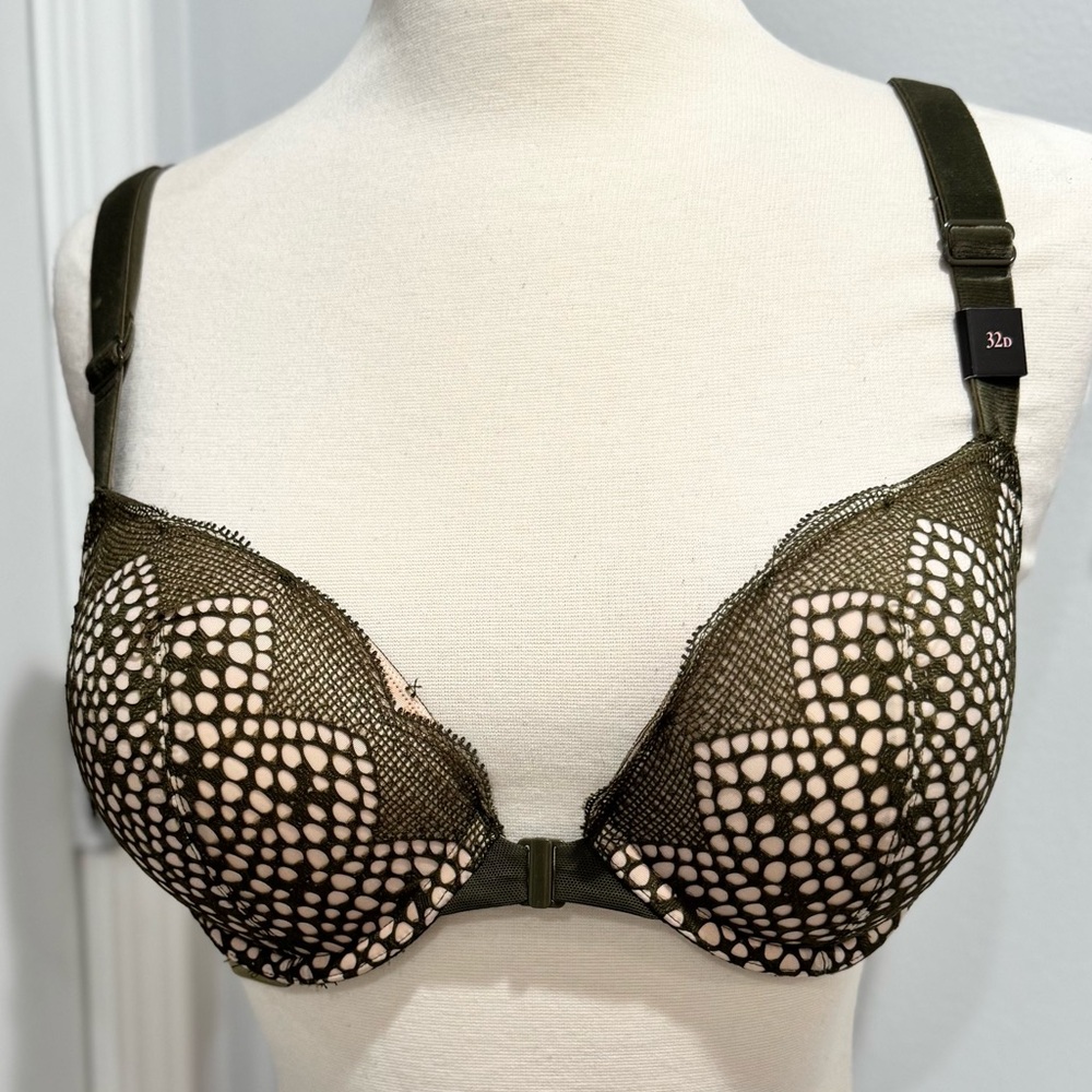 Victoria's Secret Very Sexy Limited Edition Olive Green Velvet Strap Push-up …